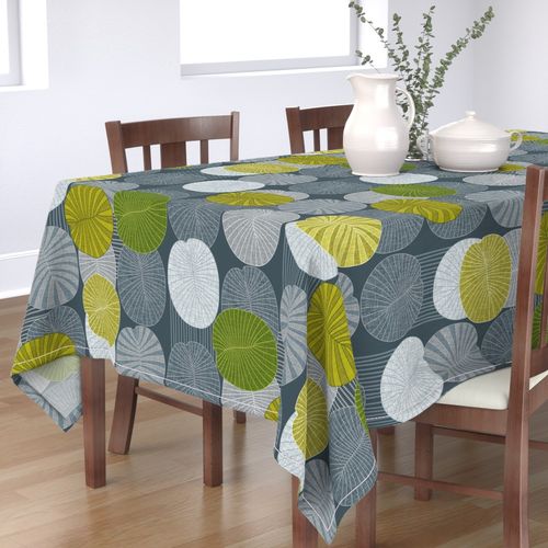 HOME_GOOD_RECTANGULAR_TABLE_CLOTH