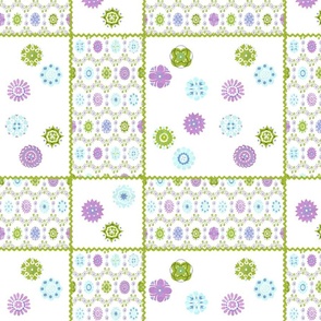 Flowers Patchwork - Squares w- Rickrack - Green