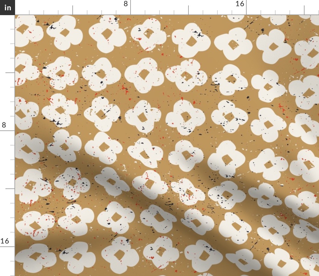 Happy nordic  simple flowers beige