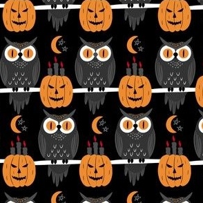 Halloween Owls and Jack O Lantern Pumpkins