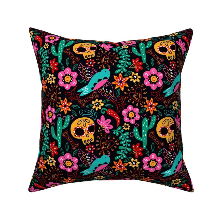 HOME_GOOD_SQUARE_THROW_PILLOW