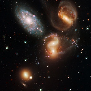 Galactic Wreckage in Stephan's Quintet Hubble Telescope NASA