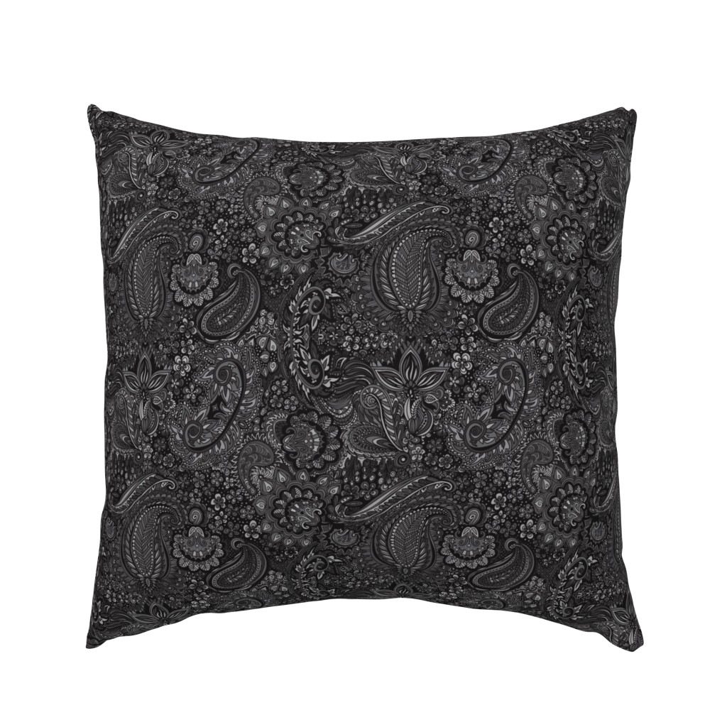 Paisley black and white 