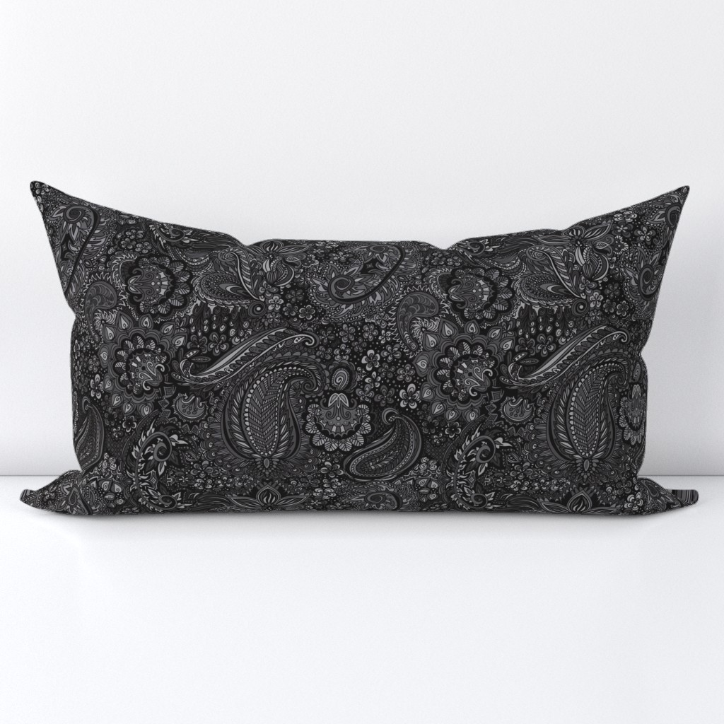 Paisley black and white 