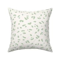 Cheetah Pattern Mint