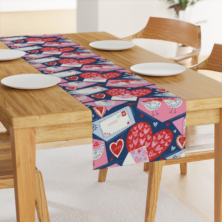 HOME_GOOD_TABLE_RUNNER