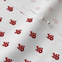 floral_small_red_on_white