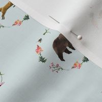 Floral Wreath Woodland Animals, Mist