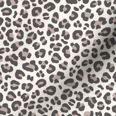Snow Leopard Print: Brown