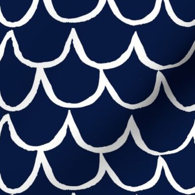 Sea Waves Scallop Pattern // Navy