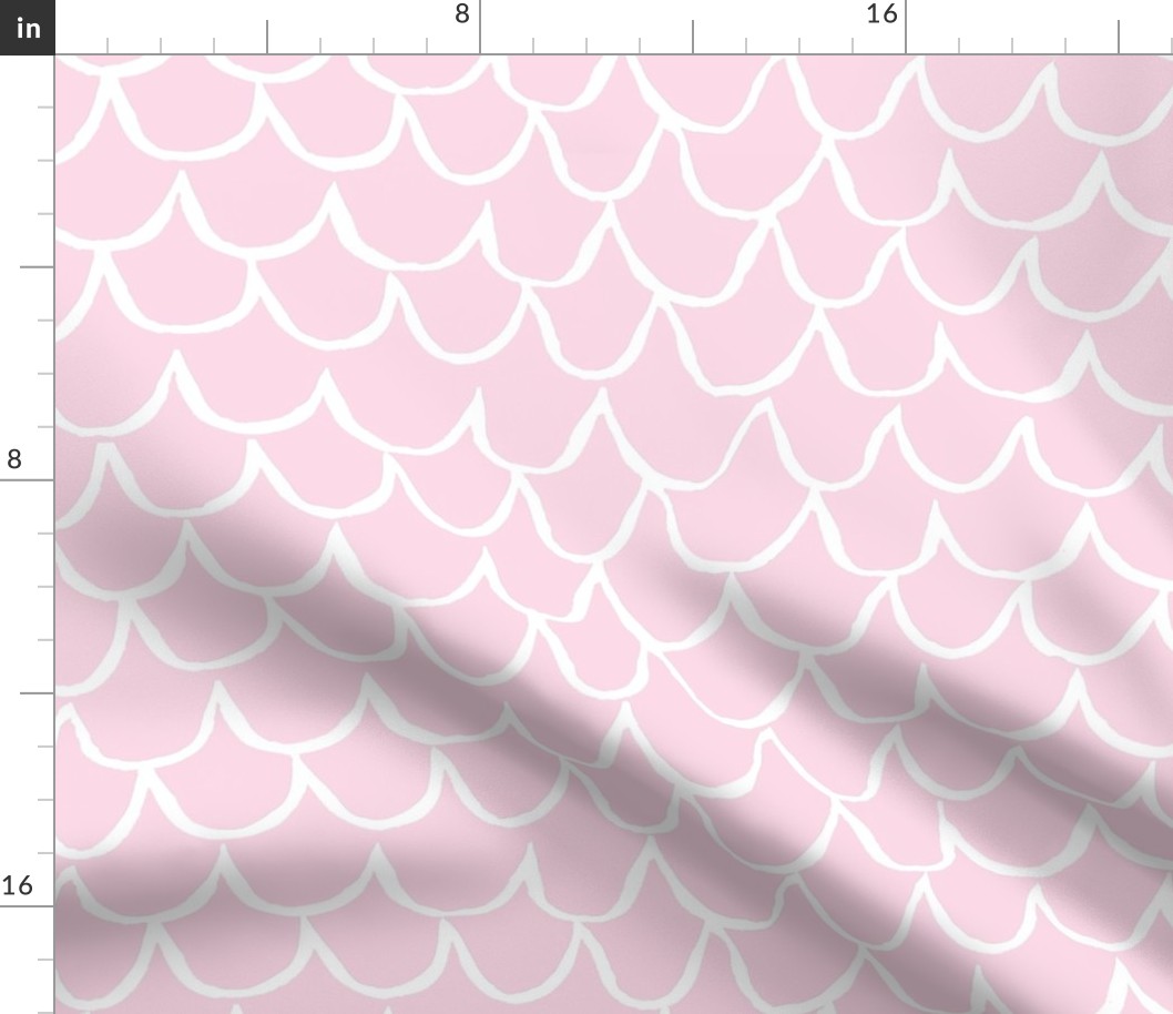 Sea Waves Scallop Pattern // Blush 