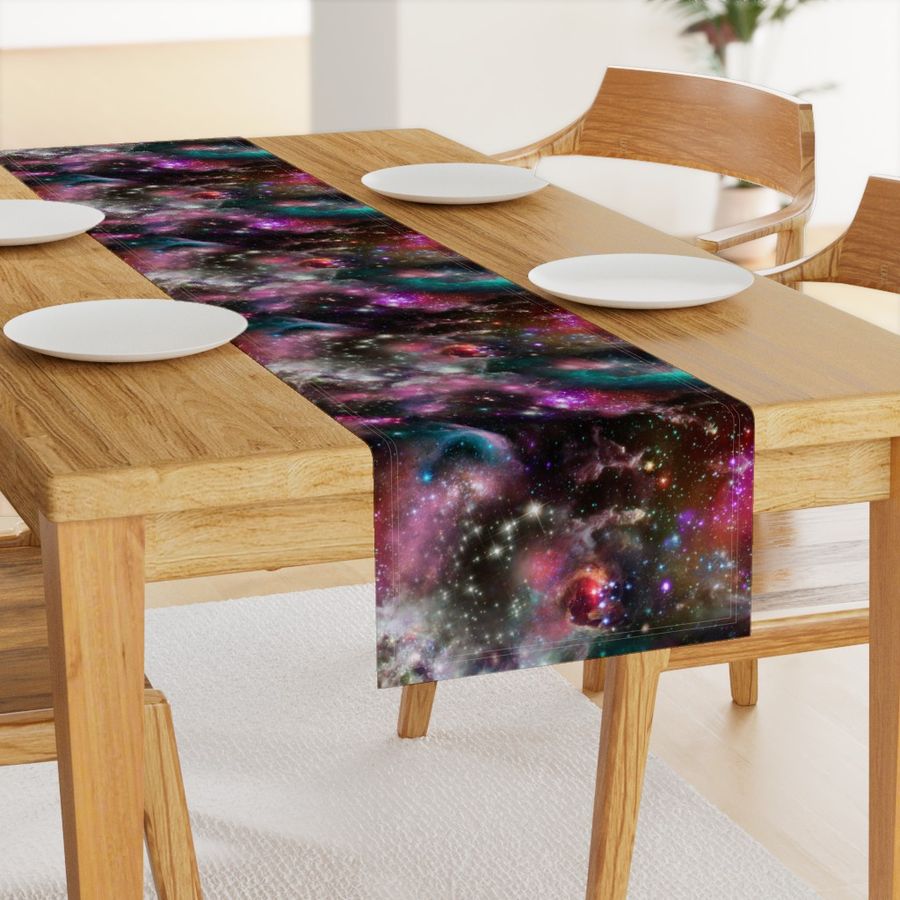 HOME_GOOD_TABLE_RUNNER