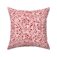 Medium Scale - Hybrid Paisley or Loops - Tightly Scattered - Strawberry Milkshake Ombre