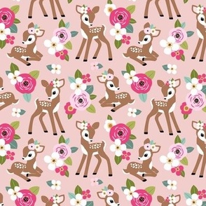 Tiny Scale / Floral fawn / Blush Background