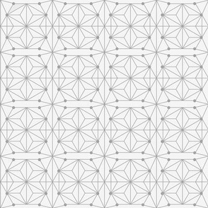 Geometric Decor - Silver Gray / Medium