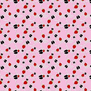 Strawberry Cow Pattern Plaid
