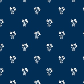 Daisy Floral Spray in Navy