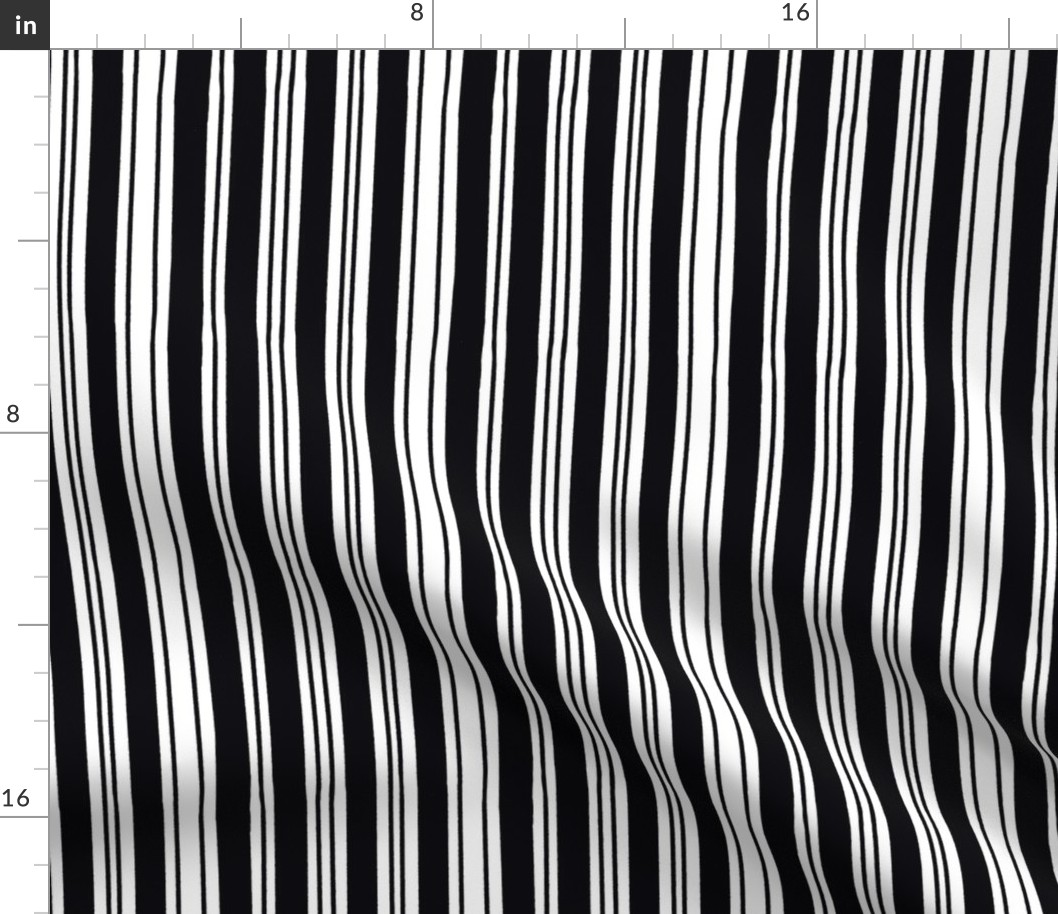 Uneven Stripes-Black