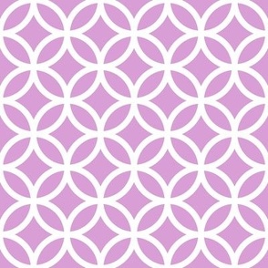Interlocked Circles Pattern - Lilac and White