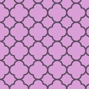 Quatrefoil Pattern - Lilac and Somber Lilac