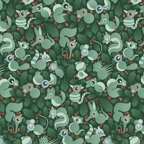 Christmas Cuties amongst Holly in Green I S size I 6" 