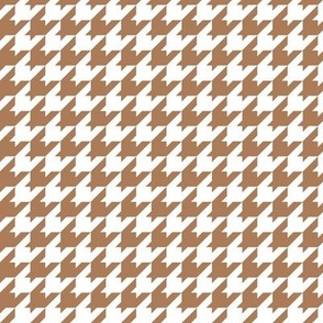 Houndstooth Pattern - Almond and White