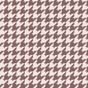 Houndstooth Pattern - Eggshell White and Cinnamon Bronze