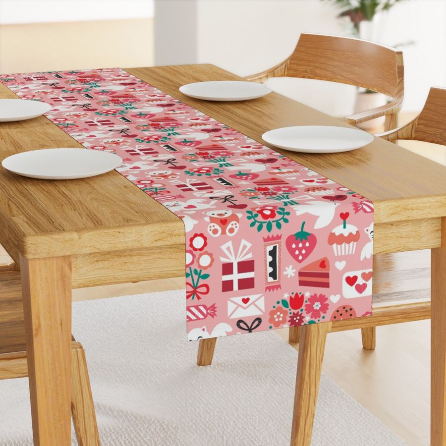 HOME_GOOD_TABLE_RUNNER