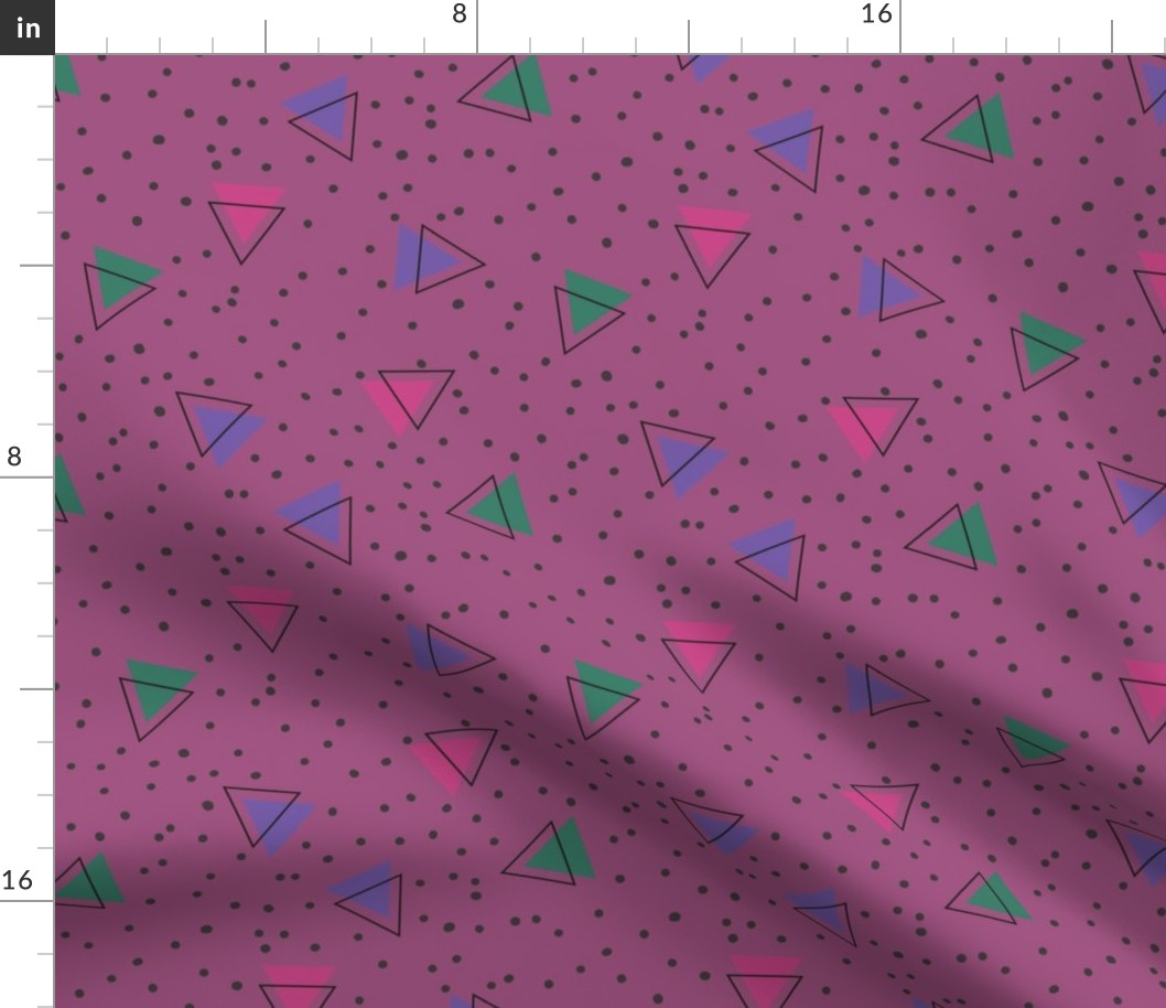 Purple, green and pink triangles and black dots - Medium scale