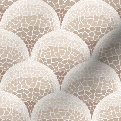 Ditsy Mountains Scallop Mosaic neutral