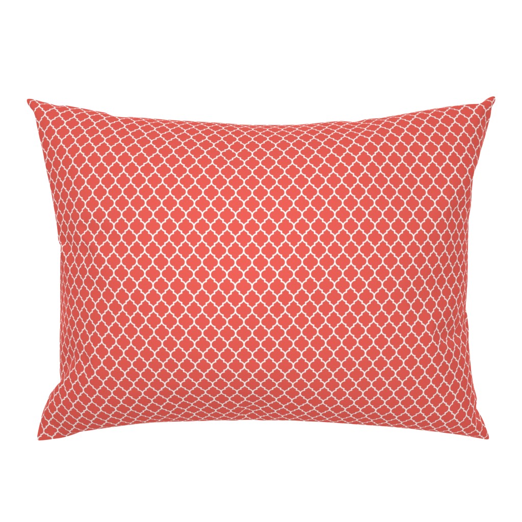 moroccan quatrefoil lattice in coral