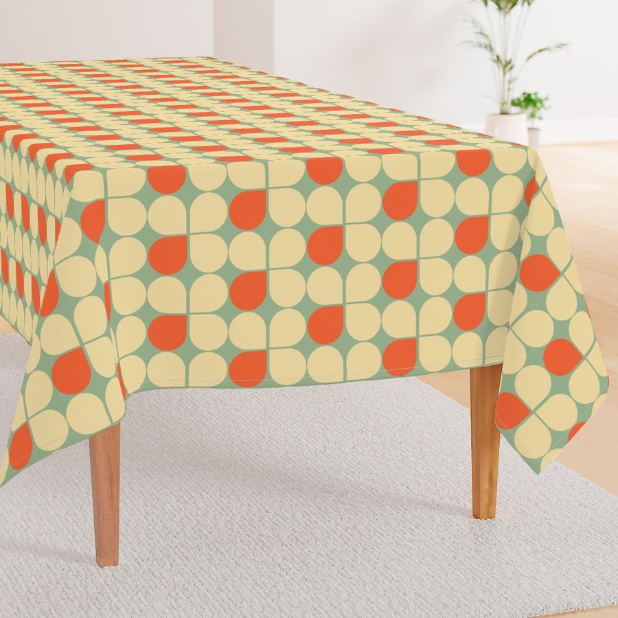 HOME_GOOD_RECTANGULAR_TABLE_CLOTH