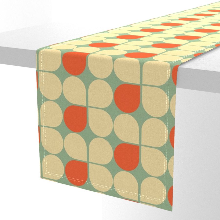 HOME_GOOD_TABLE_RUNNER