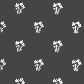 Little Daisy Floral Spray in Charcoal Grey