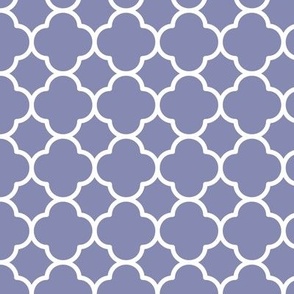 Quatrefoil Pattern - Cool Grey and White