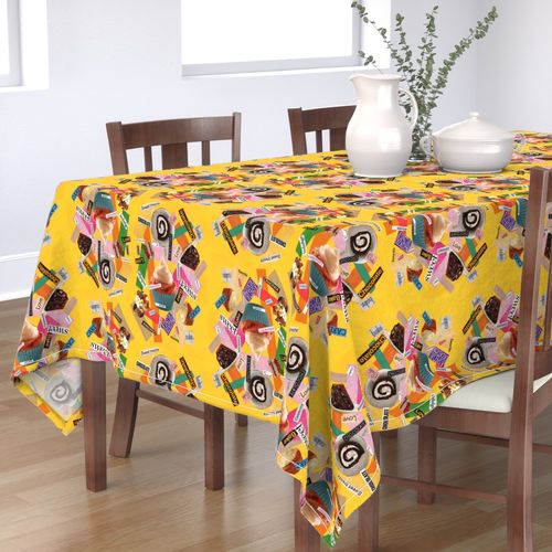 HOME_GOOD_RECTANGULAR_TABLE_CLOTH