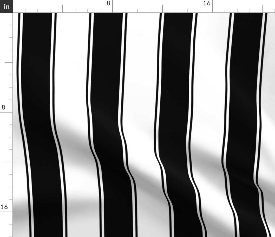 Fat Stripes Cabana in Black and White