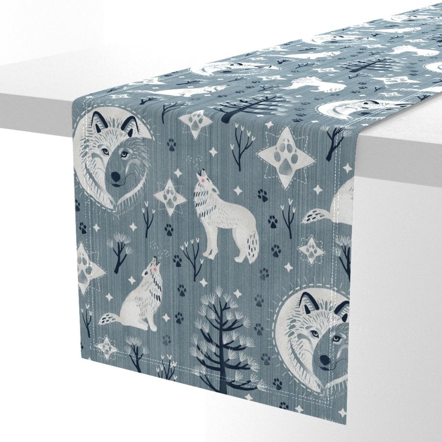 HOME_GOOD_TABLE_RUNNER