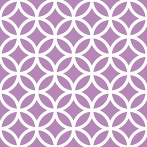 Interlocked Circle Pattern - Dusty Lilac and White