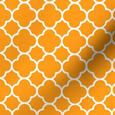 Quatrefoil Pattern - Radiant Yellow and White