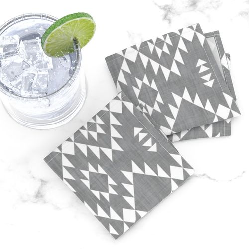 HOME_GOOD_COCKTAIL_NAPKIN