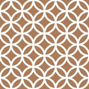 Interlocked Circle Pattern - Almond and White
