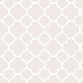 Quatrefoil Pattern - Champagne and White