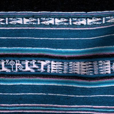 Latino bolivian blanket