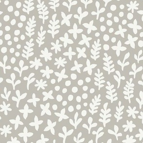 Garden Scattered Doodles | Small Scale | Beige, Tan, cream | Nondirectional botanical