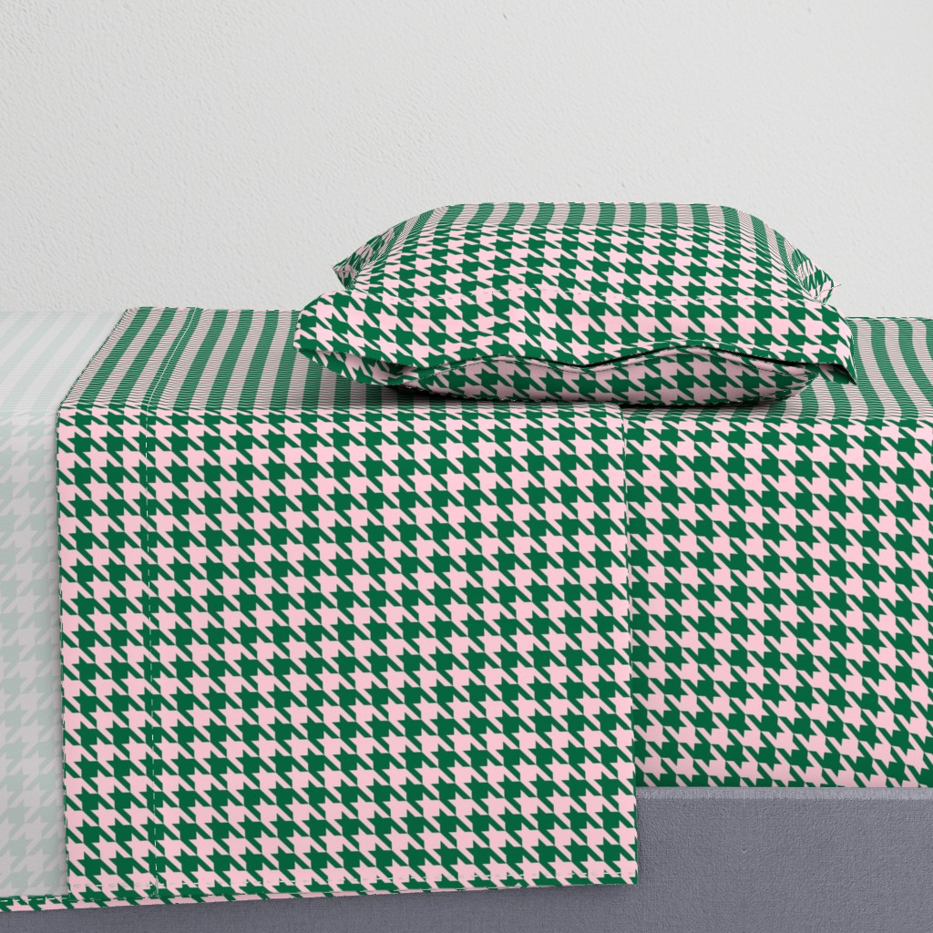 Pink & Green Houndstooth, Medium