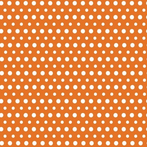 Polka dots on Carrot #E57323