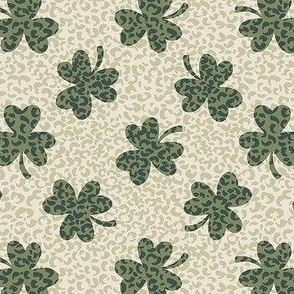 St Patrick’s day boho shamrocks clover green leopard print
