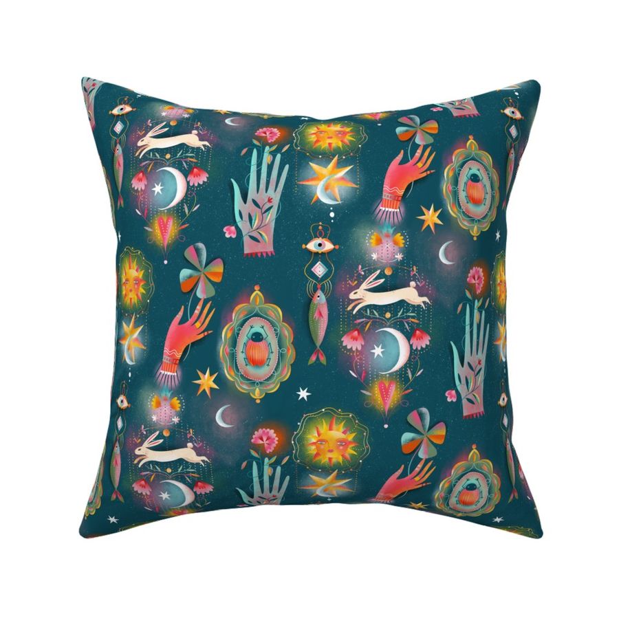 HOME_GOOD_SQUARE_THROW_PILLOW