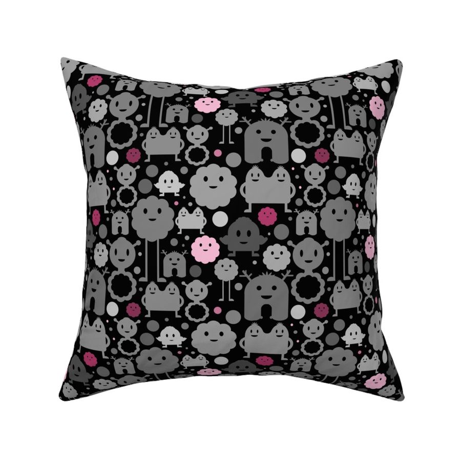 HOME_GOOD_SQUARE_THROW_PILLOW